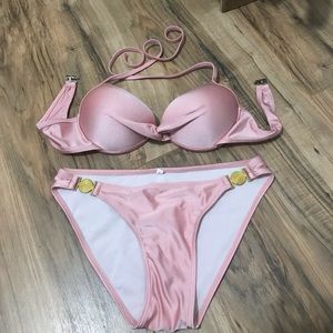 Pink bikini 💖